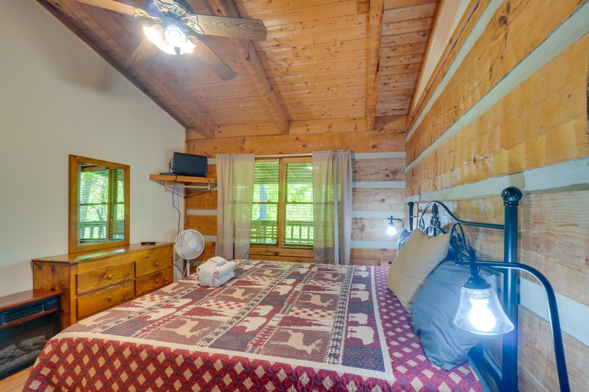 Gatlinburg Cabin With Hot Tub About 6 Mi To Downtown! Eksteriør bilde